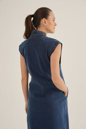 Open image in slideshow, Recycled Denim Sleeveless Midi Dress
